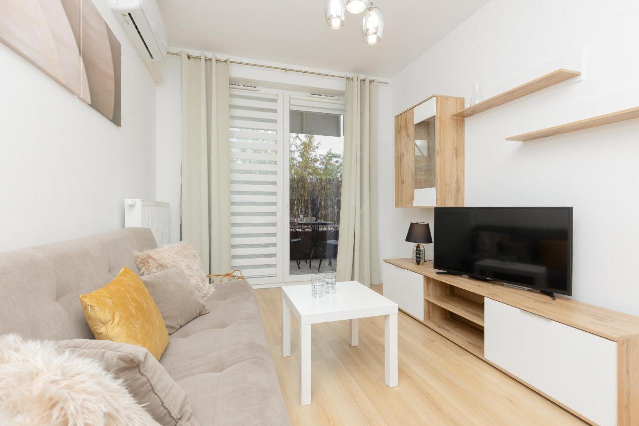 Apartment With Ac Warsaw Mokotow Business Centre By Noclegi Renters Buitenkant foto